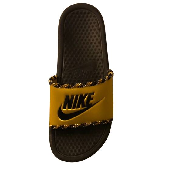 Nike Bead Embellished Slider. 7 - Picture 1 of 5